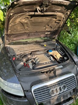 AUDI A6 na náhradní díly - 2