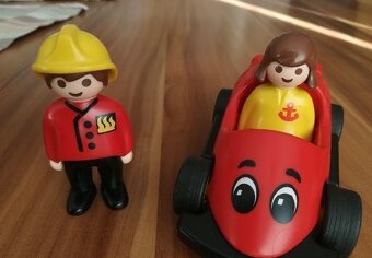 Playmobil -→ auto + 2 panáčci - 2