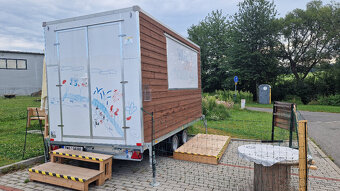 Foodtruck / pojízdná kavárna 2 x 4 m - 2