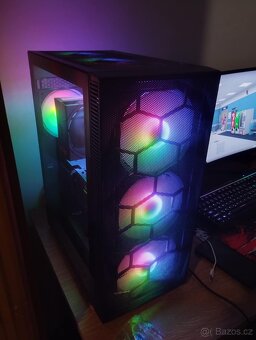 Dobrý herní počítač. 8 jader Ryzen 5700, RTX 5060 - 2