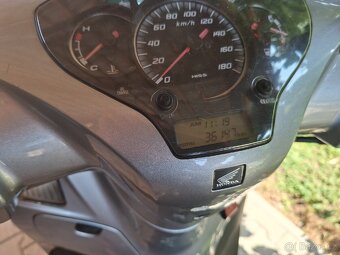 Honda SH 300i - 2