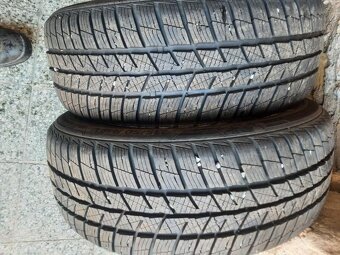 Prodám zimní pneu Barum Polaris 5 - 215/50 R18 - 2