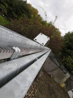 Pojezdová brána - 2