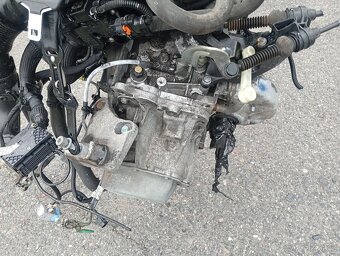 PEUGEOT EXPERT, CITROEN JUMPY MOTOR 1,6HDI RV 2017 BH02 - 2