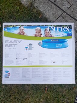 Nafukovací bazén INTEX easy set + podložka - 2