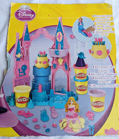 Play-Doh-Princess kouzelný palác Růženka, Popelka - 72 dílků - 2