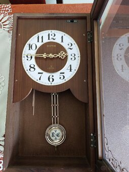 RHYTHM KYVADLOVE HODINY - 2