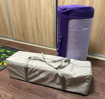 Cestovní postýlky včetně matrací - 2