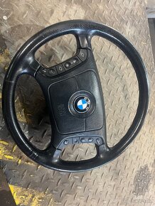 Volant Bmw e38 vyhrivaný - 2