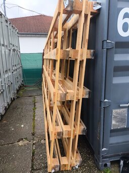 Dřevěné palety – 6030 x 2110 mm - 2