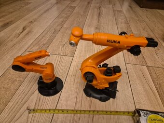 Robot KUKA - 2