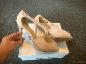 Otevřené lodičky vel. 38 - 2