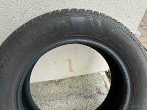 Prodám letní  pneumatiky FULDA205/60 R16 - 2