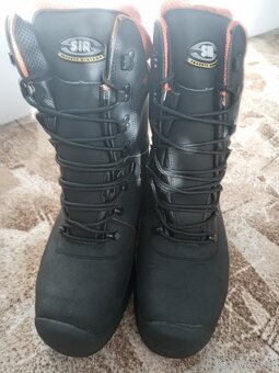 Prodám protipořezové boty - 2