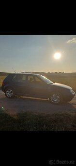Golf 4 - 2