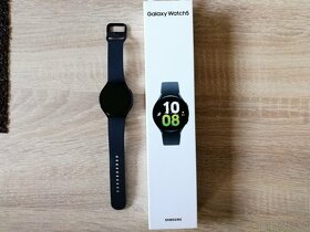 chytré hodinky Samsung watch 5 - 2