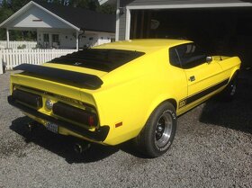 Ford Mustang Mach 1 fastback - 2