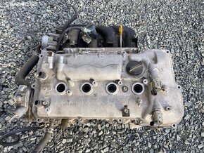 Toyota Avensis T27 motor 1.8 Valvematic - 2