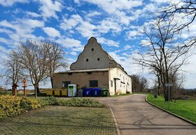 Prodej bývalé sýpky 530 m2 v Žeroticích, okr. Znojmo - 2