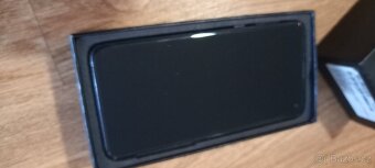 Samsung Galaxy S10e - 2