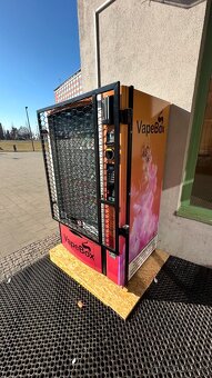 Prodejní automat - 2