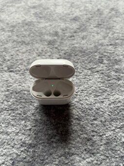 Nabíjecí pouzdro Apple AirPods 2 gn - 2