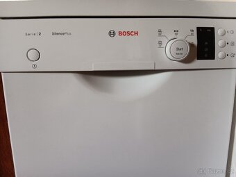 Myčka Bosch 45cm - 2