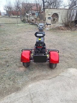 Elektrická tříkolka, rychlost až 50km/h - 2