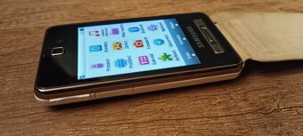 Plně funkční a zajímavý Samsung SGH-F480 - 2