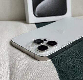 iPhone 15 Pro Max 256 White Titán - 2
