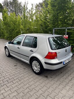Volkswagen golf 4 1.6 74kw benzin + lpg - 2