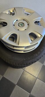 bestdrive winter 195/65 R15+plechový disk Škoda 6Jx15 ET35 - 2