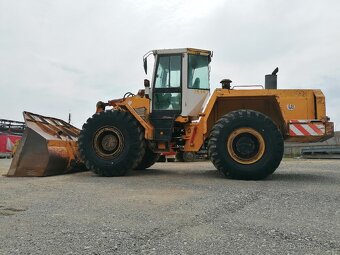 Kolový nakladač Liebherr 541 - 2