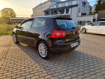 Golf 5 GT 1.4 tsi 125kw manuál - 2