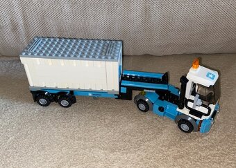 LEGO 10219 - Maersk Container Train - 2