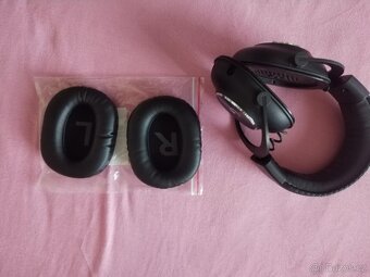 Herní sluchátka Logitech Gaming G Pro - 2