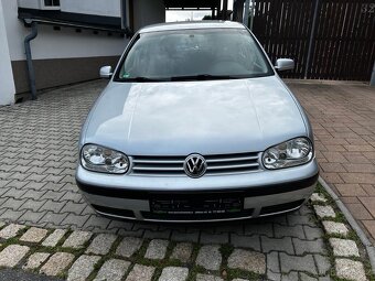 Volkswagen Golf 1.6i 16V 77kW CLIMATRONIC - 2