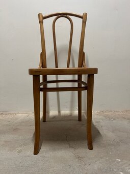 Židle Thonet Vintage model č. 56 (1940). Nedávno renovace. - 2