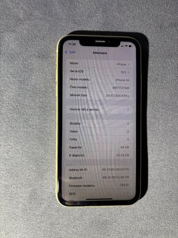 iPhone XR 64GB žlutý - 2