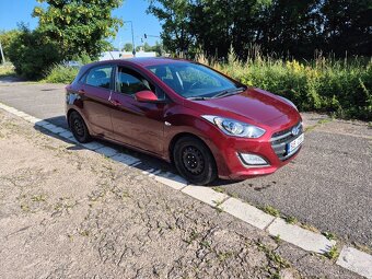 Hyundai i30 1,6 nafta - 2