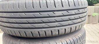 Prodám pneu 195/65 R15 - 2