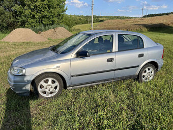 Opel Astra 1.4 16V AC HATCHBACK - 2