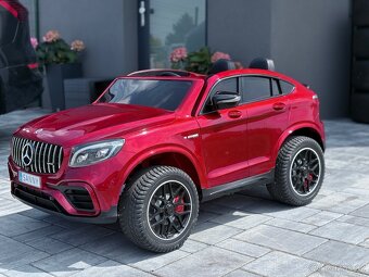 Dětské elektrické autíčko 4x4 Mercedes GLC 63S - dvoumístné - 2
