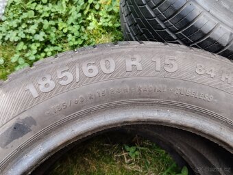 Letní pneu Barum 185/60r15 - 2