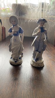 Párové porcelánové starožitné sošky - 2