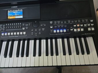 Prodám klávesy Yamaha PSR-SX600 - 2
