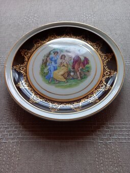 Keramický zdobený talíř - Tři Grácie - 2