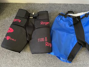 Nové pružné kalhoty na hokej, hokejbal,in-line. - 2