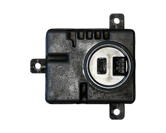 Jednotka pro plynovou výbojku 8K0941597C VW Touran 1T3 2011 - 2