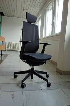 Kancelářská židle AccisPro - 2